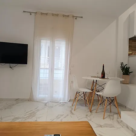 Marianas Lovely House!