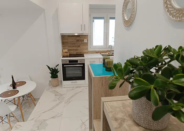 Marianas Lovely House! Σπίτι διακοπών